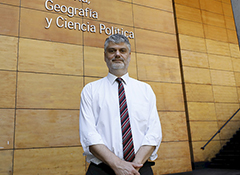 Johannes Rehner asume como nuevo director del Instituto de Geografía