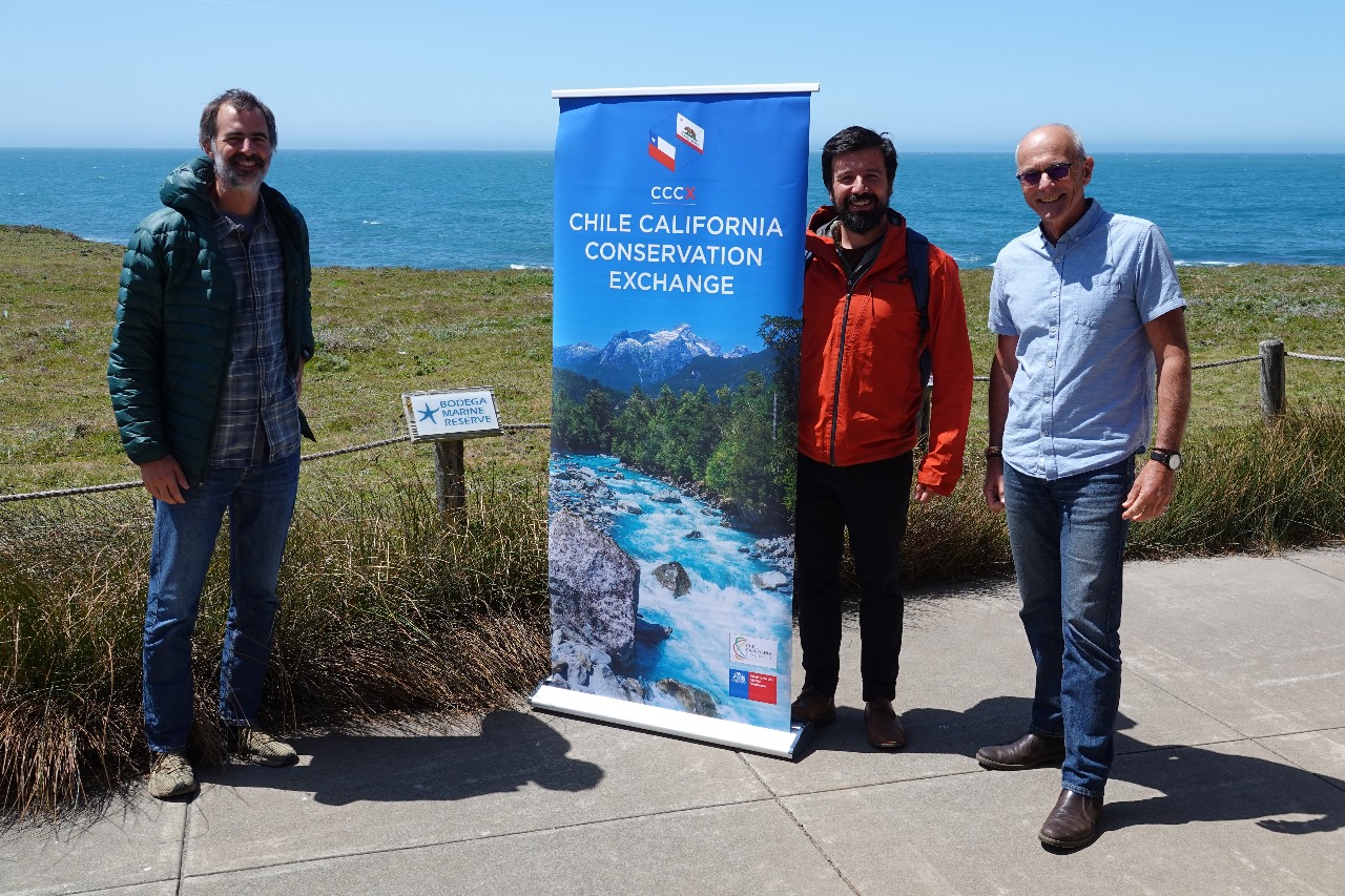 Trazando Puentes entre California y Chile: Colaboración Interdisciplinaria para el estudio de la niebla en el mundo